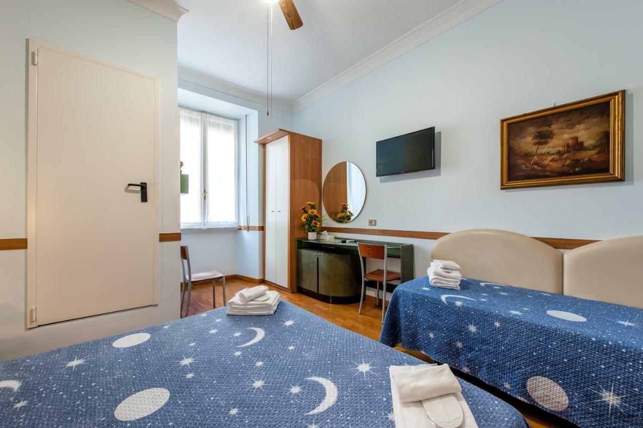 Alessandro A San Pietro Bed Rom